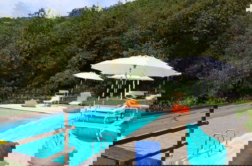 Foto 34 - Spacious Villa With Pool in Fabriano Italy