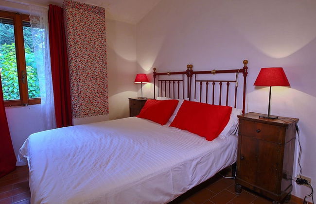 Spacious Villa With Pool in Fabriano Italy - Foto 6