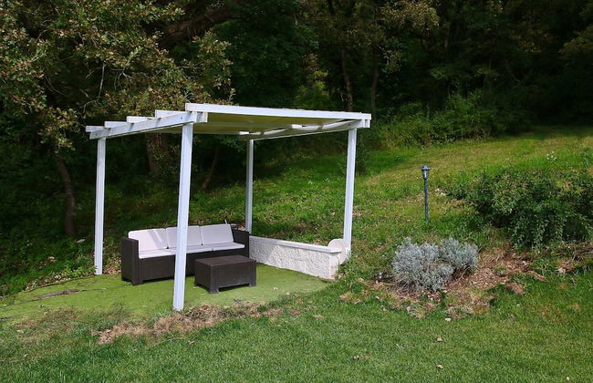 Spacious Villa With Pool in Fabriano Italy - Foto 56