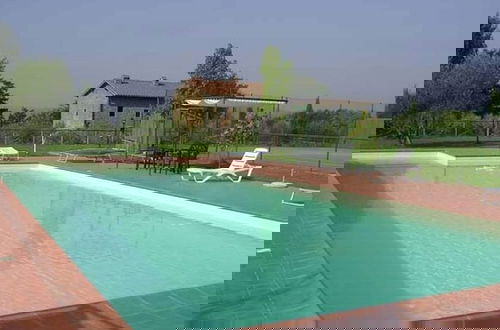 Foto 1 - Holiday Home in Reggello With Garden