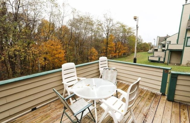 Seven Springs 2 BR Deluxe Condo with Mountain Views by RedAwning - Photo 22