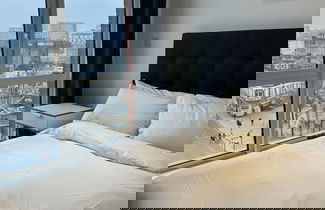 Photo 2 - Phoenix 2 Bedroom Apartment in london