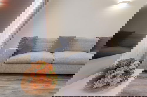 Photo 31 - Modern Stylish Apartment in Como City