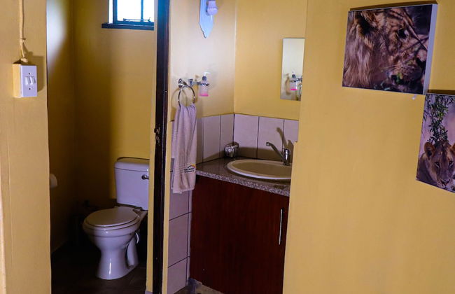 Self Catering Chalets - Manyeleti - Foto 11