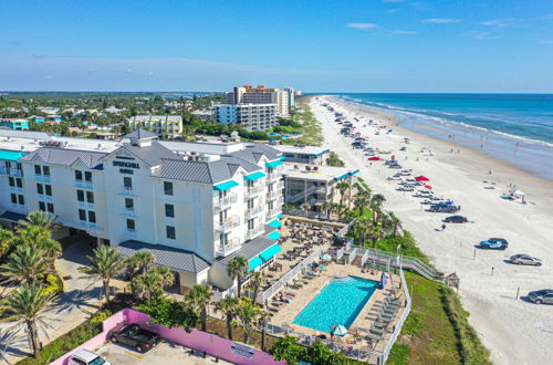 Photo 29 - New Smyrna Beach Townhouse/flagler Ave/beach/walk Everywhere and Pet Friendly