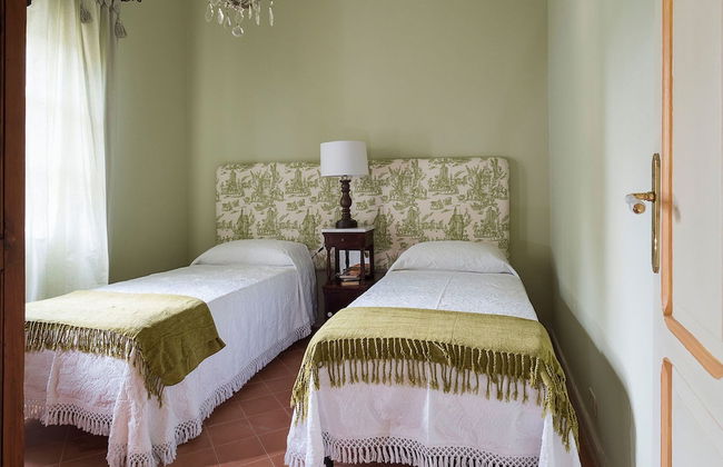 Elegant Villa With Pool and Garden - Foto 5
