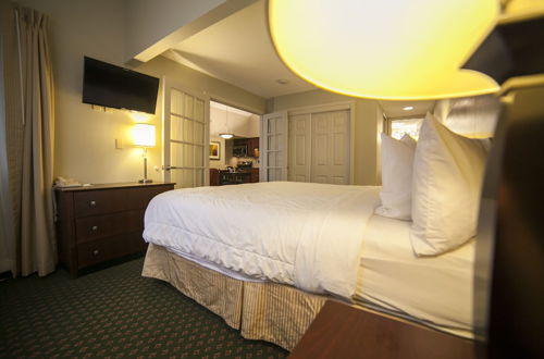 Photo 12 - New Haven Village Suites