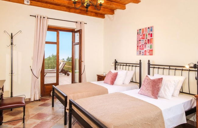 Island View in Antipata - Photo 27