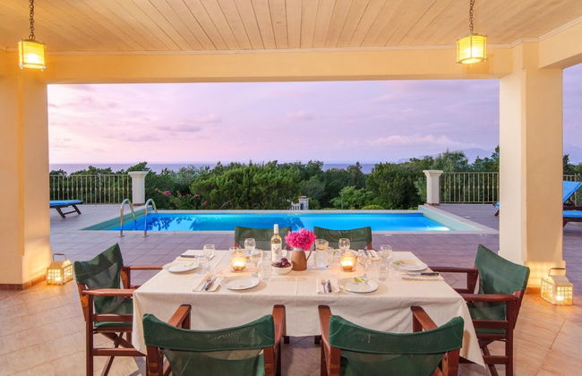 Island View in Antipata - Photo 11