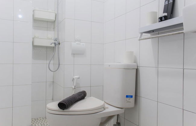Comfortable 2BR at Emerald Bintaro Apartment - Photo 23