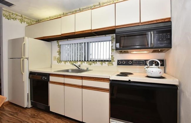 Seven Springs 3 BR Loft Condo, Walk to Slopes! by RedAwning - Photo 6