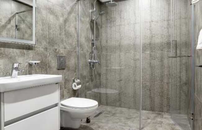 Hilltop North Avenue by Stellar Hotels - Photo 80