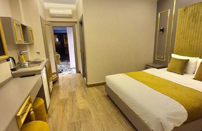 Taksim La Marino Hotel - Photo 25