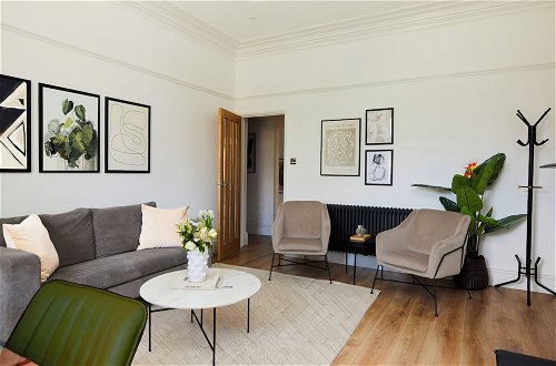 Photo 14 - The Streatham Escape - Fascinating 2bdr Flat