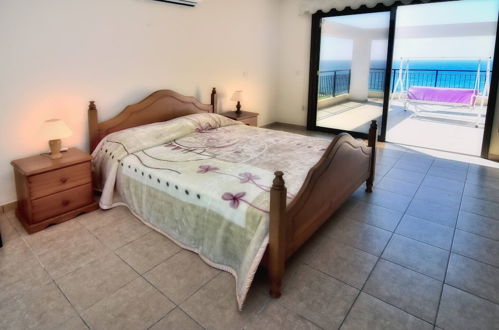 Foto 9 - Villa Only 50m To The Sea, Sleeps 12, Polis