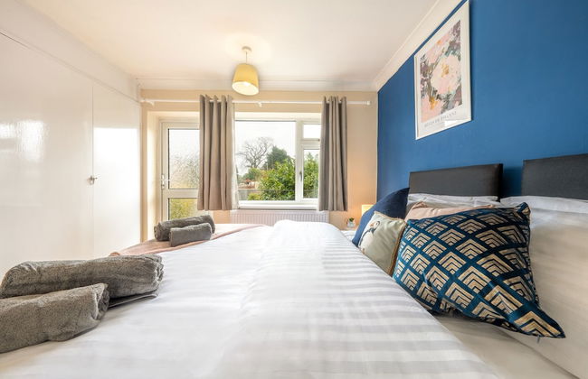 Pierocks Carver Entire House, Free Parking and Wi-fi in High Wycombe - Foto 4