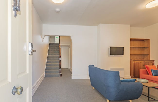 4 Bedroom House - Hobart CBD - Parking - Foto 11