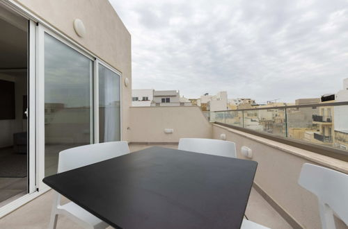 Photo 25 - Gzira Suite 13-hosted by Sweetstay