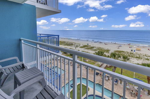 Foto 80 - Hosteeva | 2-BR Oceanfront Views w Pool | Atlantica Towers Condo