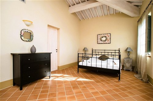 Foto 9 - Luxury 2 Rooms Apt Cypress in Siena Resort
