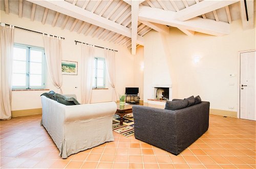 Photo 2 - Luxury 2 Rooms Apt Cypress in Siena Resort