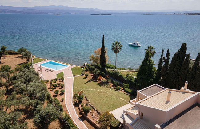 Eretria Luxurious Seafront Villa - Foto 1