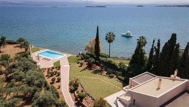Photo 1 - Eretria Luxurious Seafront Villa