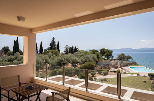 Photo 26 - Eretria Luxurious Seafront Villa