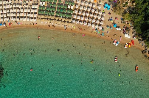 Foto 45 - Mani s Aura Seaside-spacious Summer Retreat