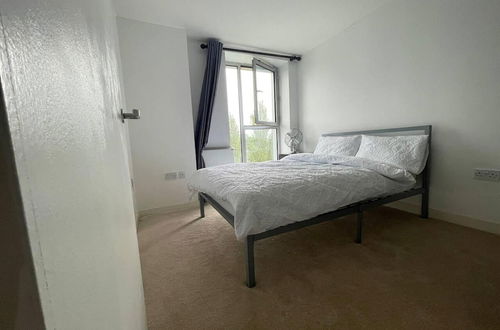 Photo 3 - Beautiful 1-bed Apartment in Manchester City