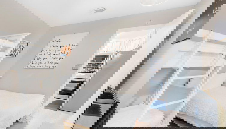 Photo 1 - Beachwood Villas 12C