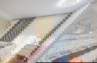 Foto 9 - Serveyou International Apartment - Free Airport Pickup Service & Free Canton Fair Shuttle Bus