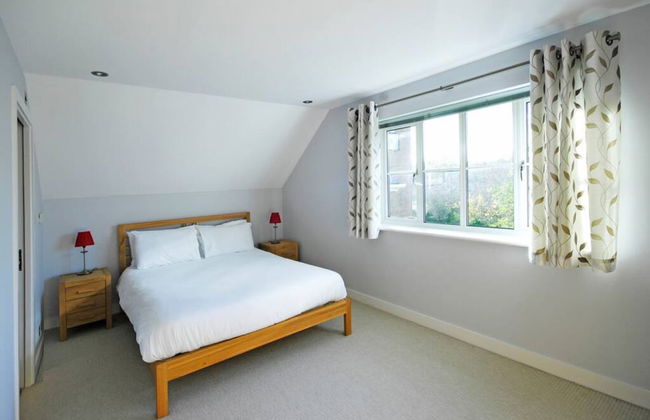 The Oars - Riverfront Property - From 300 Per Night - Foto 16