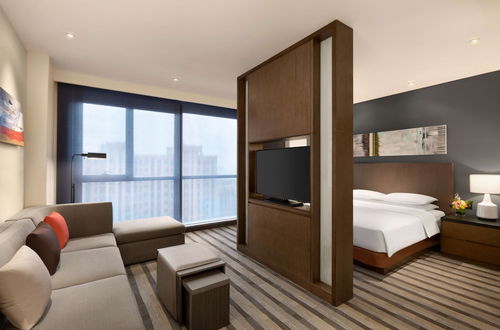 Photo 12 - Hyatt House Shanghai New Hongqiao