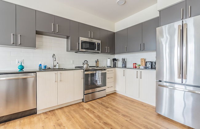 Sophari's Apartments in Bellevue - Photo 45
