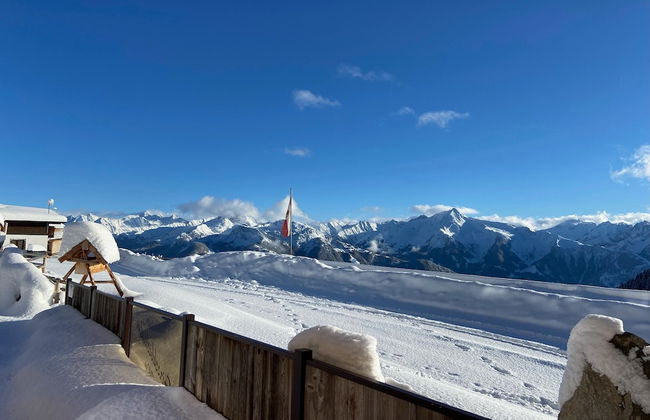 New Holiday Home on the Alm With Terrace and Balcony - Foto 60