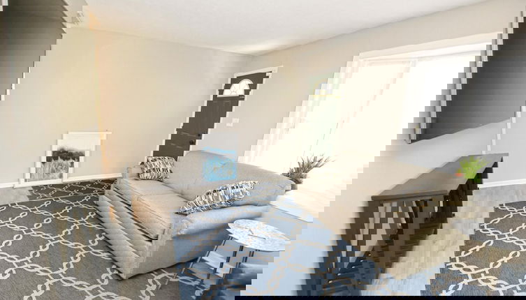 Foto 1 - 3 Blocks From Nd 3 Bedroom 2 Bath Home 1815