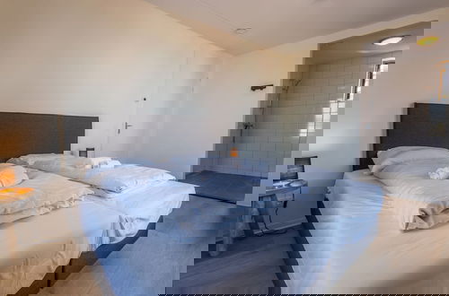Photo 3 - Luxury Dune Villa With Energy Station