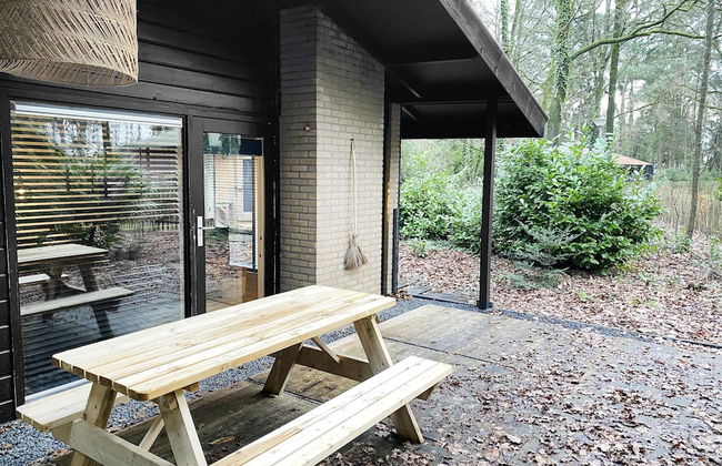 Holiday Home in Rheezerveen With Sauna & Hot Tub - Photo 23