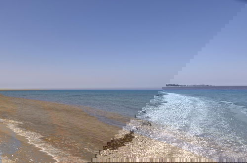 Foto 54 - Larnaca Chelidonia Seafront Villa