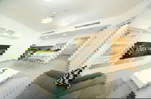 Foto 9 - Luxury 4B and maid's with private garden