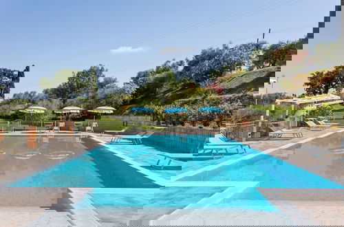 Foto 77 - Lavish Holiday Home in Volterra With Pool