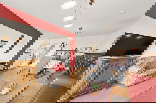 Photo 5 - Flat With Terrace & Play Area