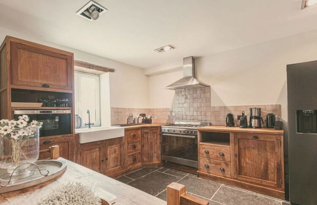 Castle Farmhouse in Condroz With Heated Pool - Foto 8