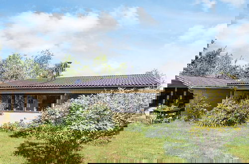 Foto 13 - 6 Person Holiday Home in Bogo By