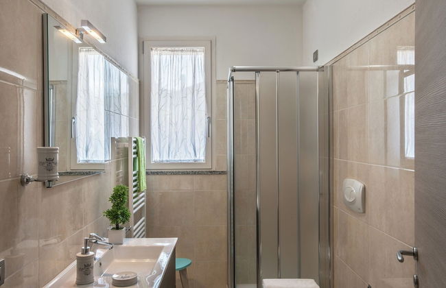 Plush Villa Apartment in Tavullia with Hot Tub - Photo 14