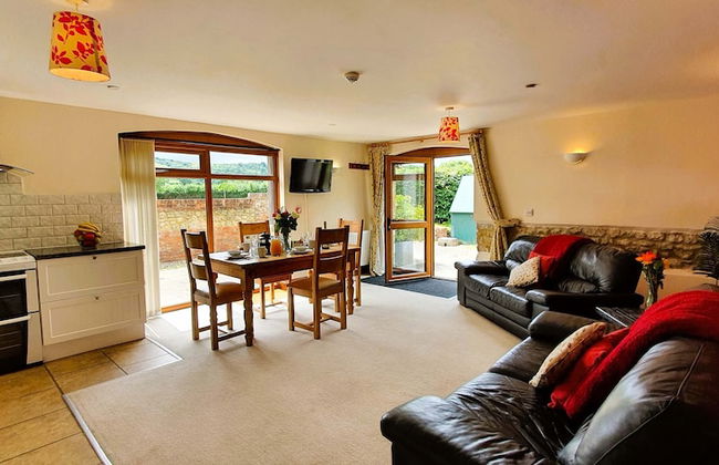 The Victorian Barn self catering holidays with pool & hot tubs - Foto 64