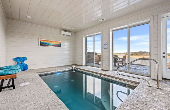 NEW Lake Cabin Sleeps 14 Indoor Pool Hot Tub - Photo 42