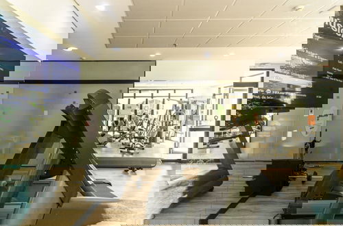 Foto 52 - Kazanoah - Universe Flat
