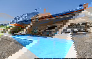 Foto 1 - Villa in Serene Location